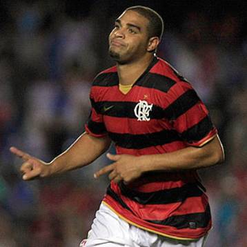 Ανοιχτός στην προοπτική του Ολυμπιακού o Αντριάνο