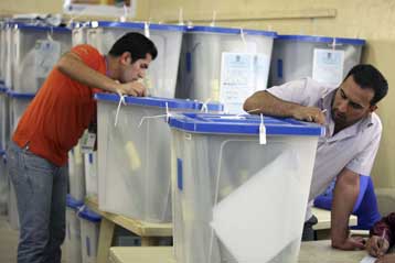 Ακυρώθηκε η συμμετοχή 52 υποψηφίων στις εκλογές του Μαρτίου στο Ιράκ