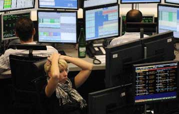 Σε νέα χαμηλά έτους το Χρηματιστήριο την Δευτέρα με μεγάλες απώλειες 2,86%