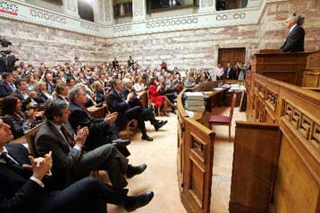 Με το βλέμμα στο ΔΝΤ συνεδριάζει η ΚΟ του ΠΑΣΟΚ την Τρίτη