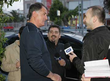 Υπόσχεση και χιούμορ από Μπάγεβιτς στο δείπνο του Αδαμίδη εν όψει των πλέι οφ