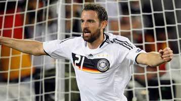 Υπογράφει στη Σάλκε ο Μέτσελντερ όπως επιθυμούσε