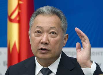 Κατηγορίες απαγγέλθηκαν στον Κ.Μπακίγεφ από την προσωρινή κυβέρνηση της Κιργιζίας