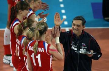 Η ΕΟΠΕ παρουσιάζει τον Ιταλό Καπράρα ως Ομοσπονδιακό τεχνικό της Εθνικής γυναικών