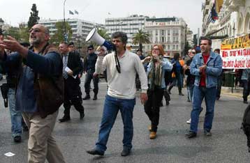 Τετράωρες στάσεις εργασίας από δασκάλους και νηπιαγωγούς