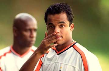 Μαντσίνι, Μαρτσένα, Αντριάνο και Μίντο στην «πράσινη» λίστα