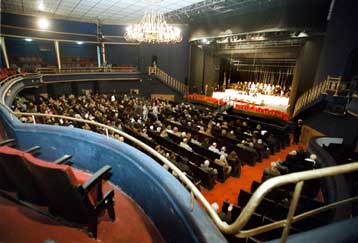 Μέτρα και περικοπές ανακοινώνει η Εθνική Λυρική Σκηνή