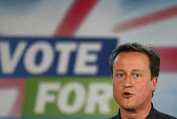 Τόρις «ψηφίζει» ο Economist στις εκλογές της Βρετανίας