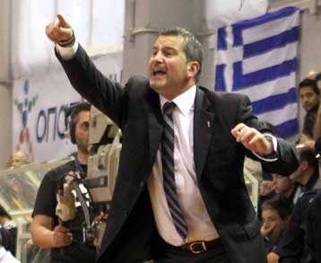 «Αμφίρροποι οι αγώνες με τον ΠΑΟΚ» προέβλεψε ο Ηλίας Ζούρος