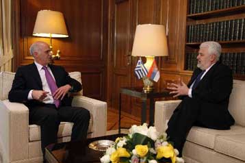 Με τον Σέρβο ομόλογό του, Μ.Τσβέτκοβιτς, συναντήθηκε ο πρωθυπουργός