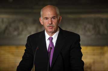 Θα πράξουμε ό,τι χρειαστεί για τη σωτηρία της χώρας, επανέλαβε ο Γ.Παπανδρέου