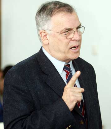 Σχέδιο εξόντωσης του ΟΣΦΠ βλέπει ο Σάββας Θεοδωρίδης