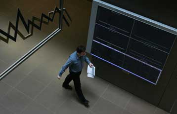 Με άνοδο 2,22% έκλεισε το Χρηματιστήριο Αθηνών την Παρασκευή