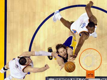 Πέρασαν Λέικερς και Γιούτα, ισοφάρισαν οι Ατλάντα