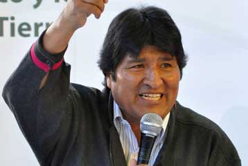 Εθνικοποίηση τριών μεγάλων εταιρειών ηλεκτρισμού στη Βολιβία