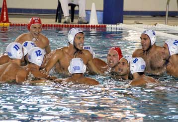 Αήττητη και πρώτη πήρε την πρόκριση στο Ευρωπαϊκό πόλο η εθνική ανδρών