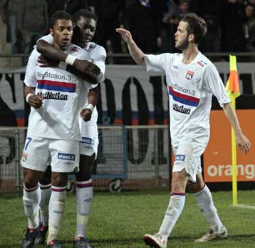 Η Λιόν προσπέρασε την Μονπελιέ, «σώθηκε» η Σοσό