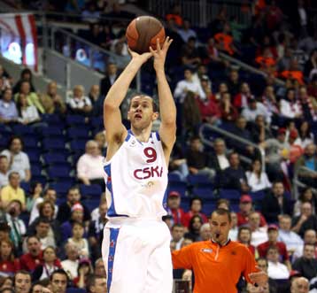 Φαβορί Μπαρτσελόνα και Ολυμπιακός στο Παρίσι για τον Σισκάουσκας