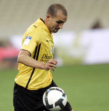 Στην προεπιλογή της Αλγερίας κλήθηκε ο Τζιμπούρ