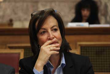 Με επιμέρους αλλαγές εισήχθη στην Ολομέλεια το «πολυνομοσχέδιο» για την Παιδεία