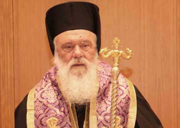 Σύνεση, ψυχραιμία και εθνική ομοψυχία ζητά ο Αρχιεπίσκοπος