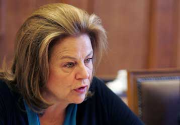 Συνάντηση της Λ.Κατσέλη με τον επικεφαλής της Αμπού Ντάμπι Μαρ