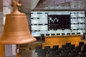 «Θα καθυστερήσει» η ένταξη της Πολωνίας στο ευρώ, λόγω της κρίσης στην Ελλάδα