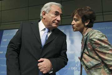 Κανένα θέμα επαναδιαπραγμάτευσης του ελληνικού χρέους, λέει το ΔΝΤ