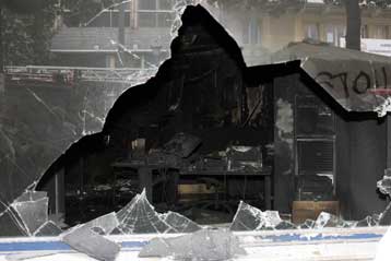 Καρέ – καρέ εξετάζεται το υλικό για την τραγωδία στην τράπεζα