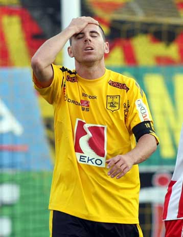 Εξαιρετικά αμφίβολος ο Κόκε για την αναμέτρηση του Αρη με την ΑΕΚ