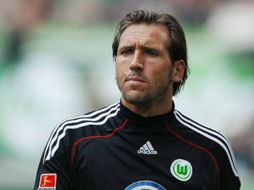 Τερματοφύλακας της Βόλφσμπουργκ μαχαιρώθηκε σε κλαμπ