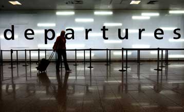 Ακυρώσεις πτήσεων από το «Ελ.Βενιζέλος» λόγω ηφαιστειακής στάχτης