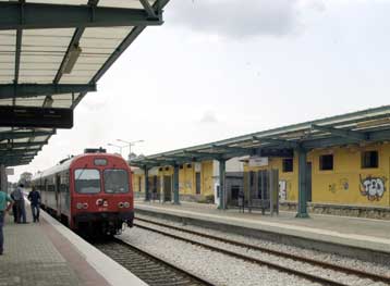 Αστυνομική επιχείρηση για τις κλοπές καλωδίων ηλεκτροκίνησης του ΟΣΕ