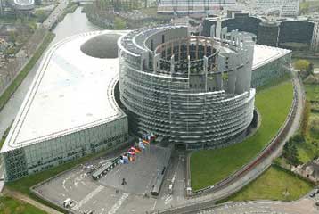 Στη Γερμανία το φετινό Ευρωπαϊκό Βραβείο Νεότητας Καρλομάγνος