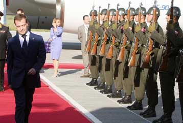 Επίσκεψη Μεντβέντεφ στην Τουρκία με πλήθος συμφωνιών στις «αποσκευές» του