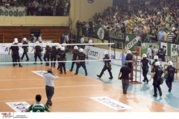 Κλήθηκαν σε απολογία οι «αιώνιοι» για τους τελικούς στο βόλεϊ