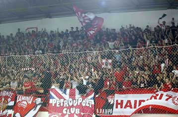 Αναβάλλεται για την Πέμπτη ο 4ος τελικός των «αιωνίων»