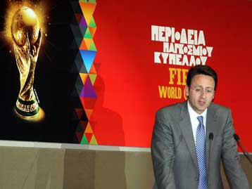 Η ΕΠΟ «έκοψε» τις Ενώσεις από το ταξίδι στη Νότια Αφρική