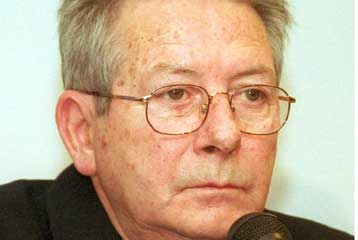 Πέθανε ο δημοσιογράφος και εκδότης της Καθημερινής Αντώνης Καρκαγιάννης