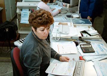 Στο «δίχτυ» του υπουργείου Οικονομικών 1.000.000 ελεύθεροι επαγγελματίες