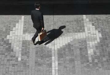 Αλμα της ανεργίας στο 12,1% το Φεβρουάριο του 2010