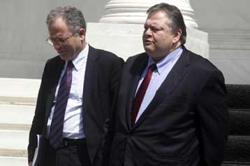 Εκτός διεθνών υδάτων του Αιγαίου η τουρκική άσκηση «Μεσογειακή Ασπίδα» λέει το υπουργείο