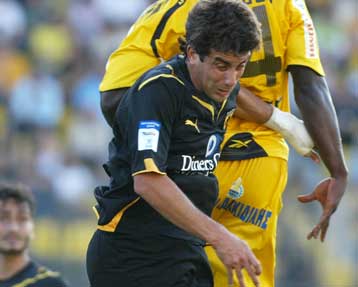 Τέλος η σεζόν για Αραούχο λόγω επέμβασης και καρτών