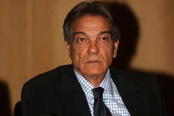 Κατατέθηκε η αγωγή του Ν.Σηφουνάκη κατά του Ανδρέα Βγενόπουλου