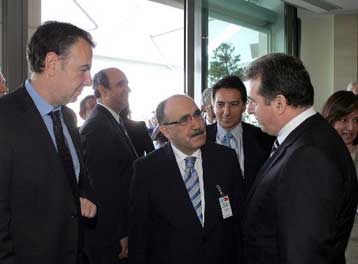 Υπεγράφη ελληνοτουρκική συμφωνία για την επανεισδοχή παράνομων μεταναστών