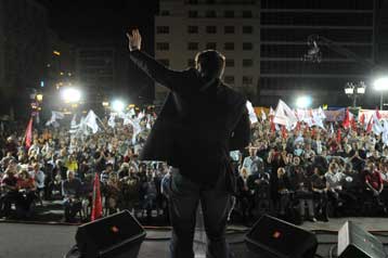 Η πολιτική της κυβέρνησης θα φέρει εκρήξεις εκτίμησε ο Αλ.Τσίπρας