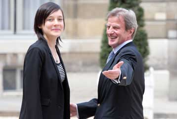 Η «κατάσκοπος εναντίον του Ιράν» Κλοντίλντ Ρις επέστρεψε στη Γαλλία