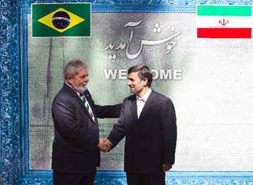 Συμφωνία της Τεχεράνης για την ανταλλαγή ουρανίου ανακοίνωσε η Τουρκία