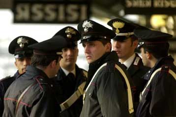 Το «φάντασμα» ενός κατά συρροή δολοφόνου πλανάται στη Ρώμη