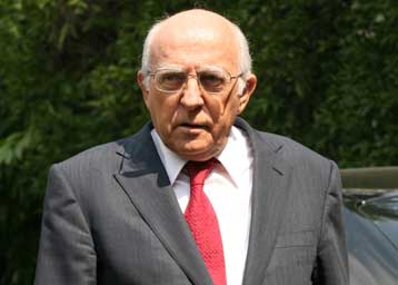 Έντονη αντίδραση του Γ.Σουφλιά σε δημοσίευμα για τις συμβάσεις του ΥΠΕΧΩΔΕ